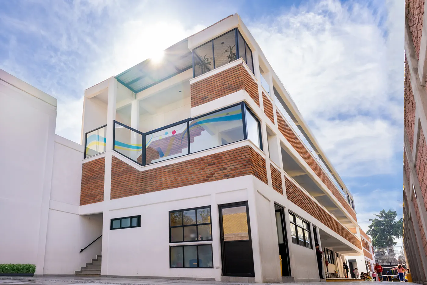 Edificio principal del Instituto Abrevajams
